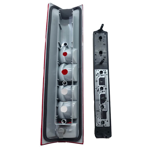 Bremsleuchte hinten rechts Iveco Daily, 500319555, mit Lampenblende | 1999-2005