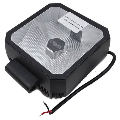 LED-Arbeitsscheinwerfer 30W 12-36V 6500K IP67 Aluminiumgehaeuse 110x110mm universal | XYLED