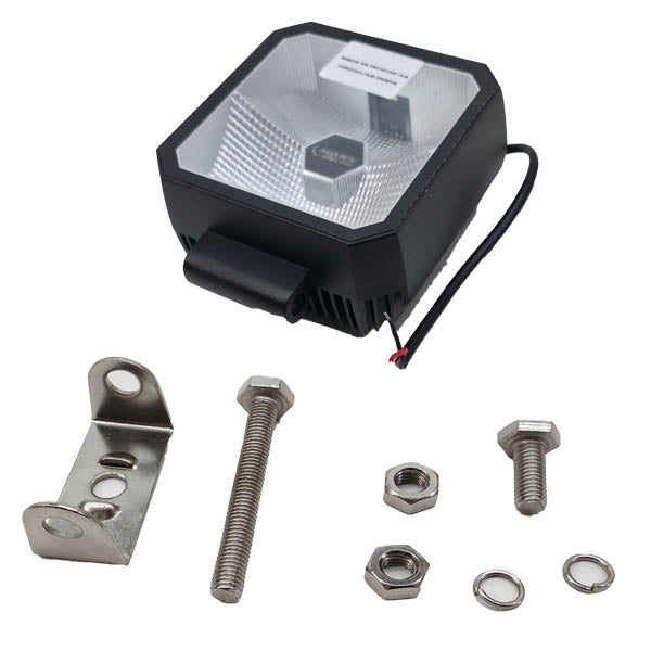 LED-Arbeitsscheinwerfer 30W 12-36V 6500K IP67 Aluminiumgehaeuse 110x110mm universal | XYLED