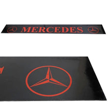 Schmutzfänger Sattelauflieger Mercedes rot auf schwarz | 40x240cm
